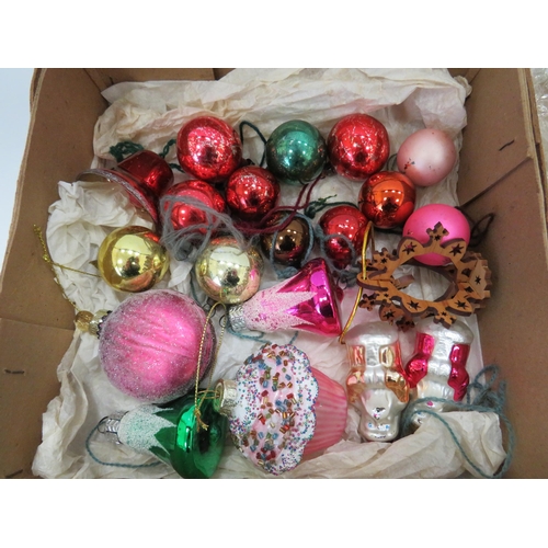 590 - Selection of Vintage Glass Christmas tree baubles. Etc. see photos.