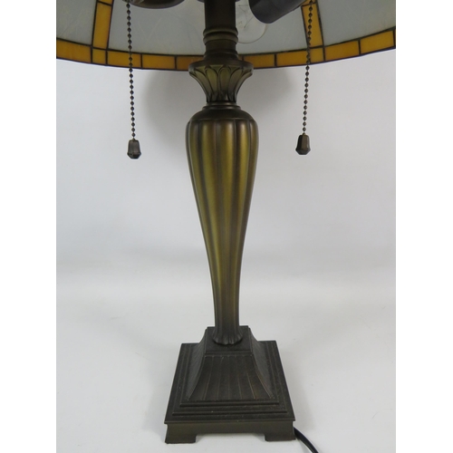 663 - Pretty Table lamp with heavy Art Nouveau Base and  Glass shade with depicts Winter Robins.  Measures... 