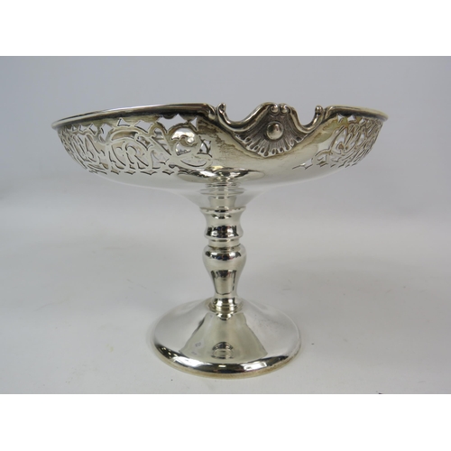 701 - Birmingham 1909 Sterling silver comport total weight 204 grams, 11.5 cm tall diameter 15cm