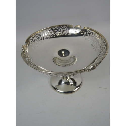 701 - Birmingham 1909 Sterling silver comport total weight 204 grams, 11.5 cm tall diameter 15cm