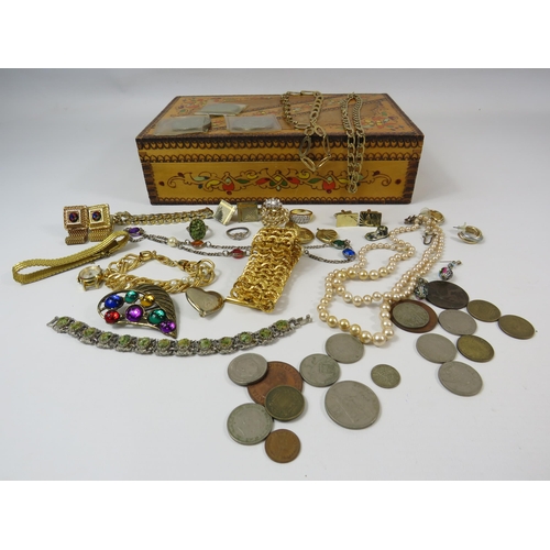 715 - costume jewellery including a sterling silver locket and a semi precious stone and pearl necklace et... 