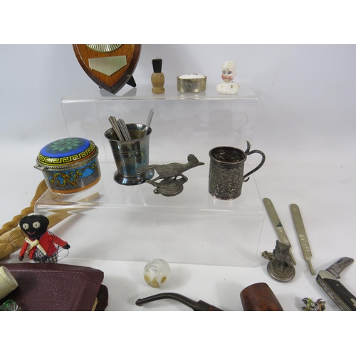 1049 - Mixed collectables lot including a magnifying glass, cufflinks, penknives, enamel badges etc.