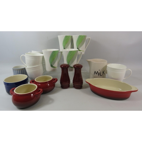 1059 - Mixed modern ceramics, Wedgwood and Portmeirion cups, Le Cruset salt and pepper pots and Denby ovenw... 