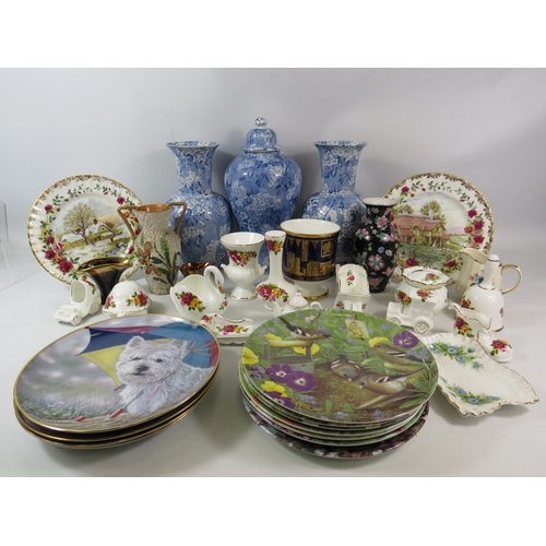 1066 - Mixed ceramics including Royal Albert plates, Cottage rose ornaments etc (the large blue and white v... 