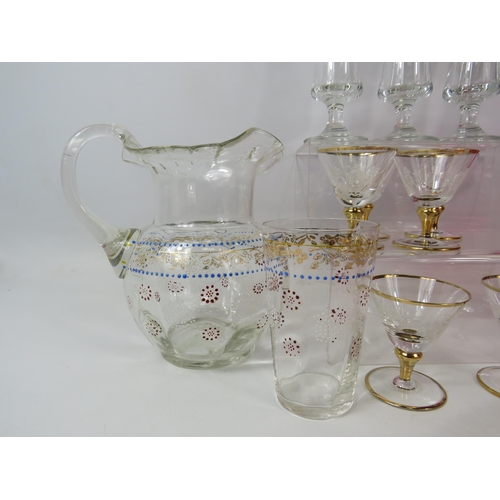 1077 - Mixed glass lot to include Art deco peach glass, Dartington cranberry glass vase, Pony advertising g... 