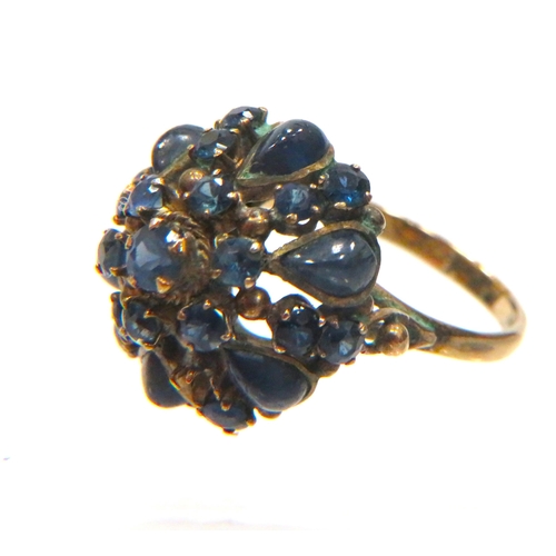 14ct Yellow Gold Multi Amethyst set Statement Ring. Finger size 'N' 4.4g