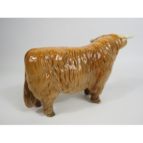 40 - Beswick Highland Cattle bull figurine, approx 11.5cm tall & 21cm long.