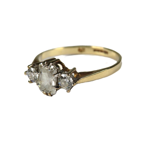 343 - 9ct Yellow Gold CZ set ring.   Finger size 'M-5'     1.5g