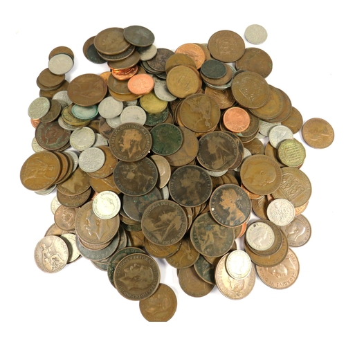 389 - Approx 1.2 Kilos of Old UK Coins to include Victorian Pennies. See photos.