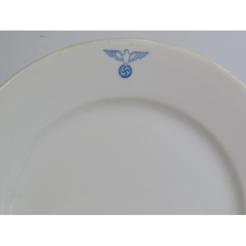 106 - WW2 Porsgrunn German dinner plate, 23cm in diameter.