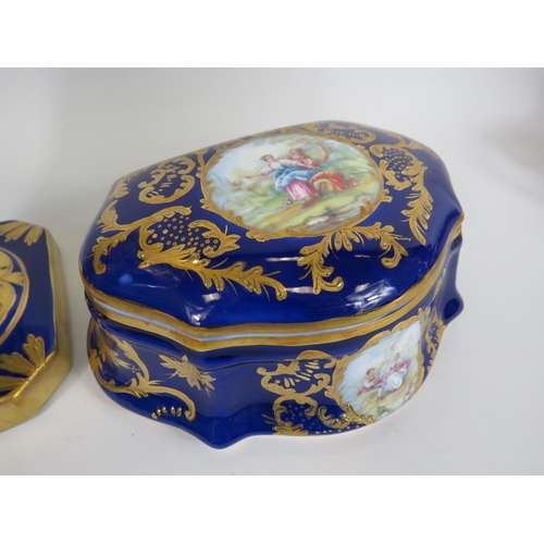 69 - Roselle OCC & Co Staffordshire lidded vase and large trinket in cobalt blue with gilt decoration and... 