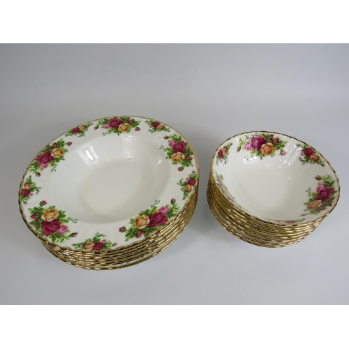 94 - 8 Royal Albert old country roses soup bowls and 8 dessert bowls.