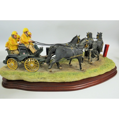 178 - Border Fine arts Model entitled 'Teamwork' by Ray Ayres. On Wooden Plinth. BO729  2001.Limited Editi... 