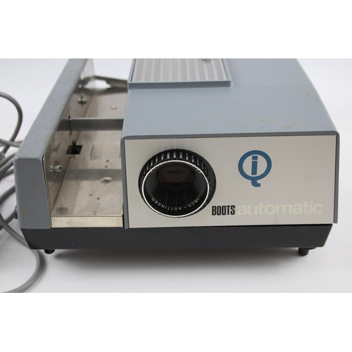 553 - Boots Automatic Slide Projector      485327