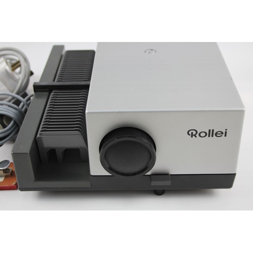 554 - Rollei P350A Vintage 35mm Slide Projector      485322