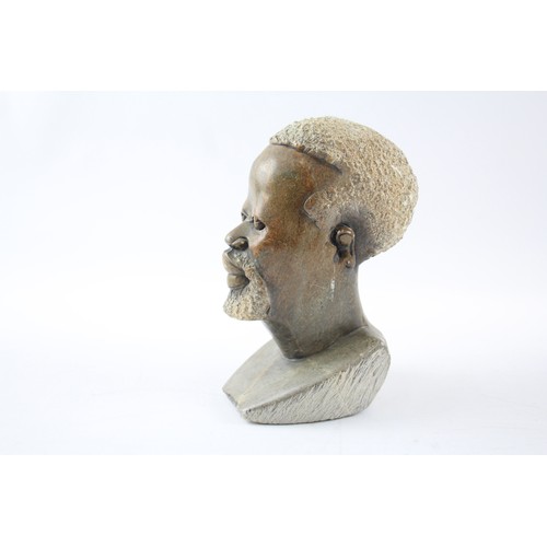 560 - Hand Carved Soap Stone African Zimbabwe Male Bust      681696