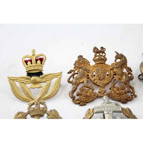 587 - Military Cap Badges x 10 inc. K.O.Y.L.I Dorsetshire R.A.F Etc      2341318