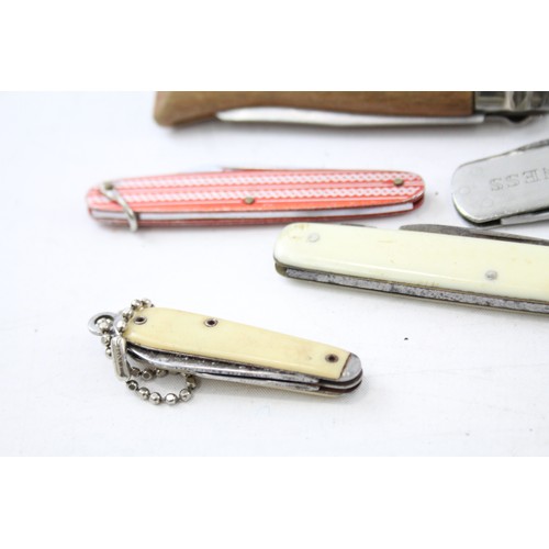 589 - 15 x Vintage Assorted Pocket KNIVES        474836