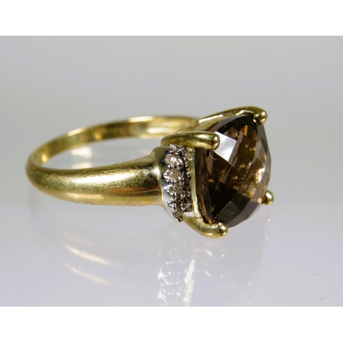 481 - 9ct Yellow Gold Ring set with Smokey Quartz (10 x 10 mm) and Melee Diamonds to the sides.  Finger si... 