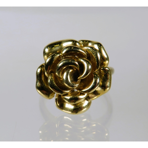 498 - 9ct Solid Gold Rose Flower ring.  Finger size 'O-5 to P'    4.5g