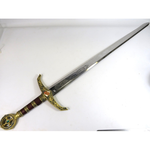 974 - Very Large Film Replica of the Robin Hood Sword made from Stainless steel by United Cutlery. Jewel s... 