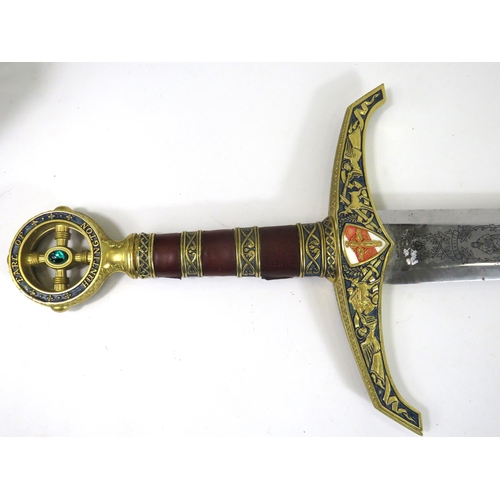 974 - Very Large Film Replica of the Robin Hood Sword made from Stainless steel by United Cutlery. Jewel s... 