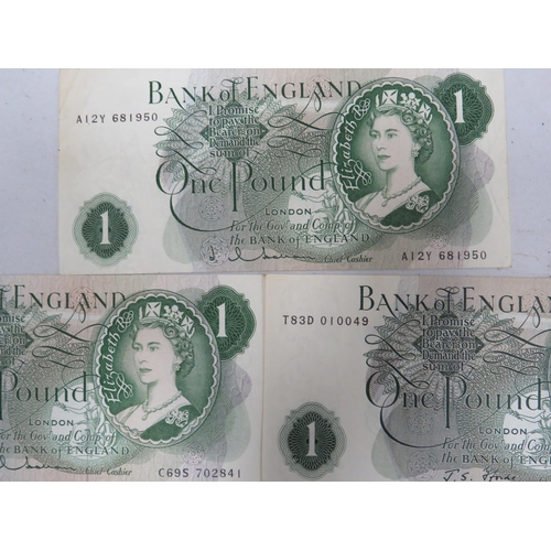 1551 - Seven Near Mint Vintage UK One Pound Notes, some consecutive numbers. See photos.