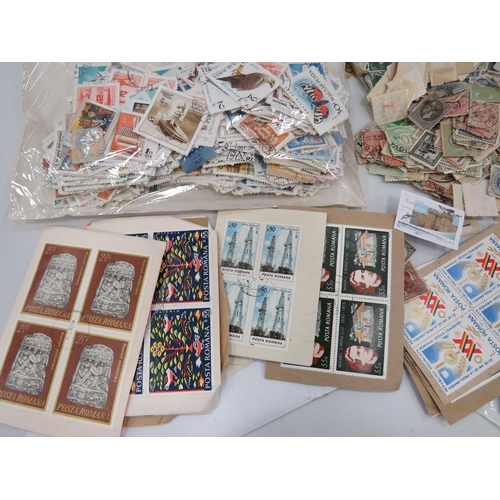 1569 - Good mixed stamp lot to include Mint, FDC's and loose stamps. See photos.