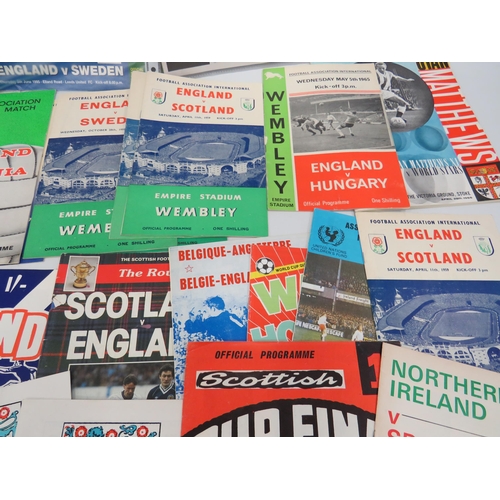 1581 - Selection of Interesting Vintage Football programmes dating from 1950's onwards. Most relate to Home... 