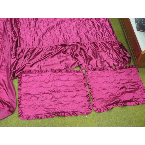 1750 - Two, single bed sized Satin bed covers in Damask with two matching pillowcases. See photos.