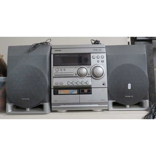 5 - Aiwa Hifi system with speakers.