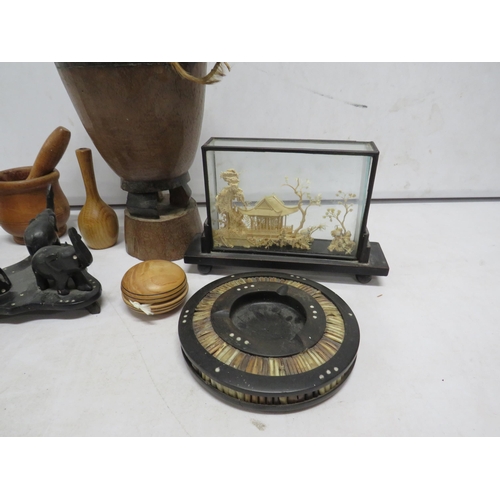 6 - Selection of various wooden items including ethnic and oriental etc.