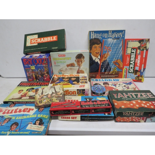 37 - Large seelction of various vintage board games etc.