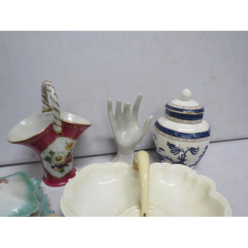 41 - Mixed ceramics lot including Aynsley, Booths, Limoges etc.