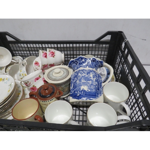 93 - Mixed ceramics to include Art deco ceramics, part teasets, Masons etc.