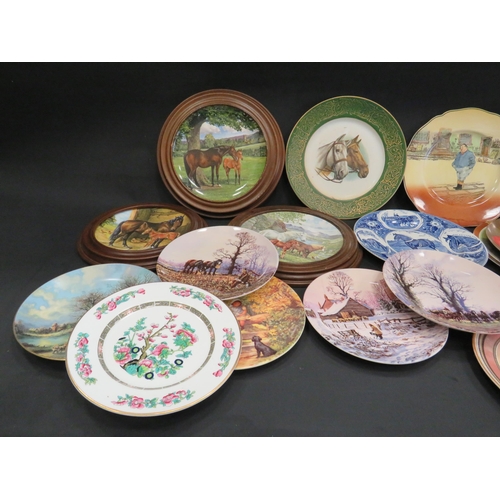 139 - 24 Various collectable plates including Royal Doulton, Wedgwood etc.