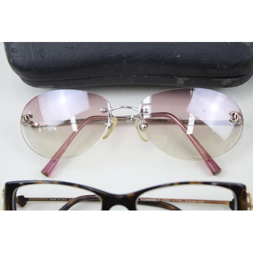 200 - Chanel Designer Glasses x 4     681656