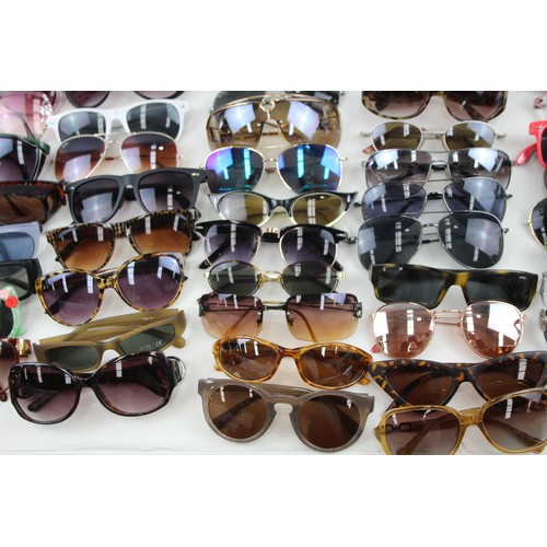 212 - Sunglasses Glasses Vintage Assorted Cases, Shaded, Unisex, Mens, Womens Job Lot     681618