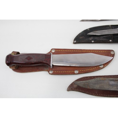 219 - Hunting Knives      561435