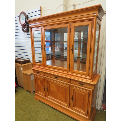 281 - Modern Lightwood Dresser/Display with quartered panels to doors. Bevelled glass doors above, Glass s... 