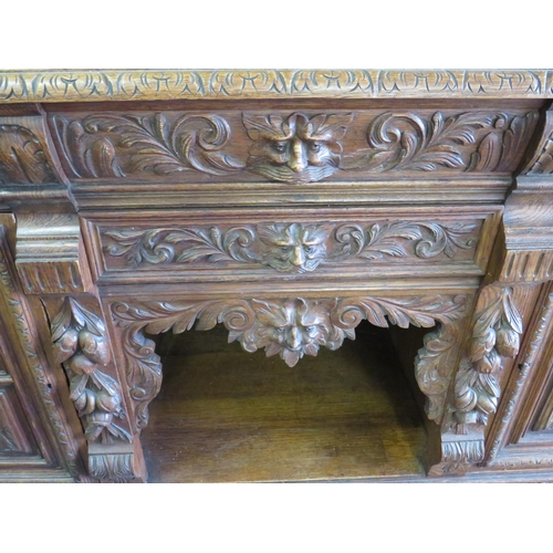 309 - Late 19th Century Imposing Oak Mirror Backed Dresser with Bevelled Glass full width Mirror. Decorate... 