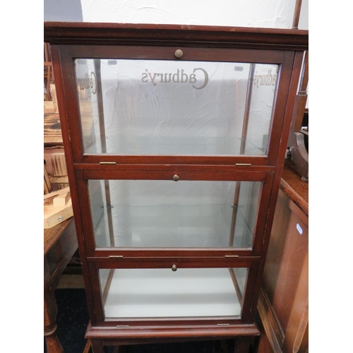 312 - Early 20th Century Shop Display Cabinet with glazed sides and three glazed horizontal access doors t... 