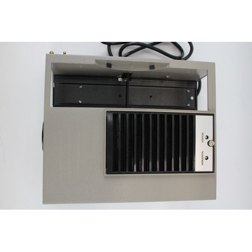 1 - Hanimex 400s slide projector   485325