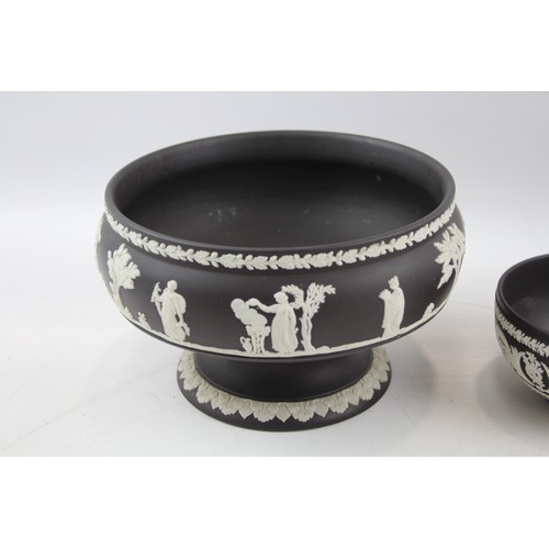 9 - Black Wedgwood Jasper Ware Pedestal & Bowl x 2      681358