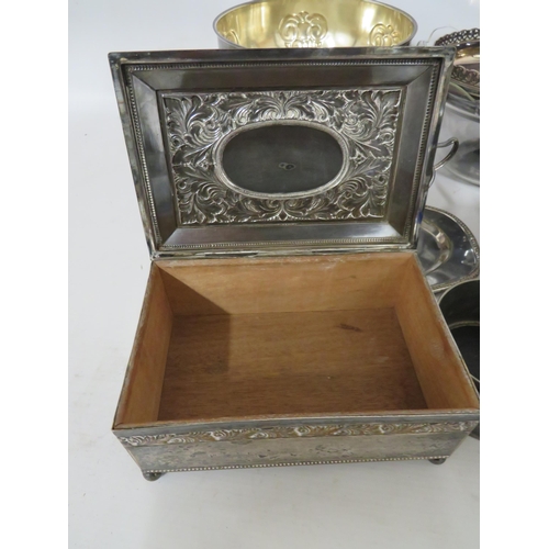 106 - Selection of Vintage Silver plate to include a very nice Cigarette box. See photos.