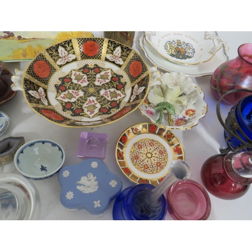 111 - Selection of assorted Glass and Ceramics to include Royal Doulton, Norwegian Glass. Norwegian crysta... 