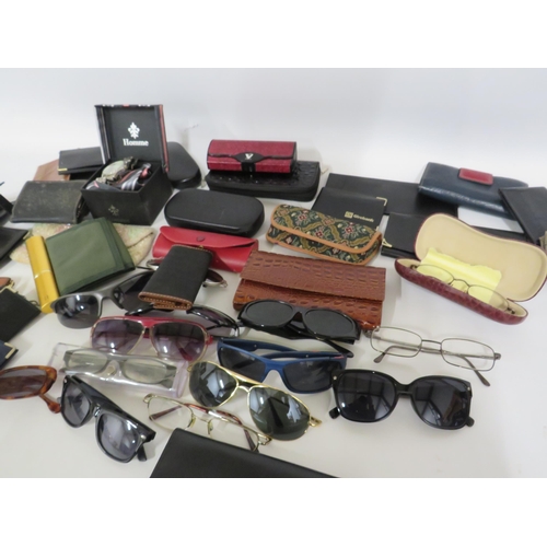 190 - Selection of vintage sunglasses, purses and wallets etc.