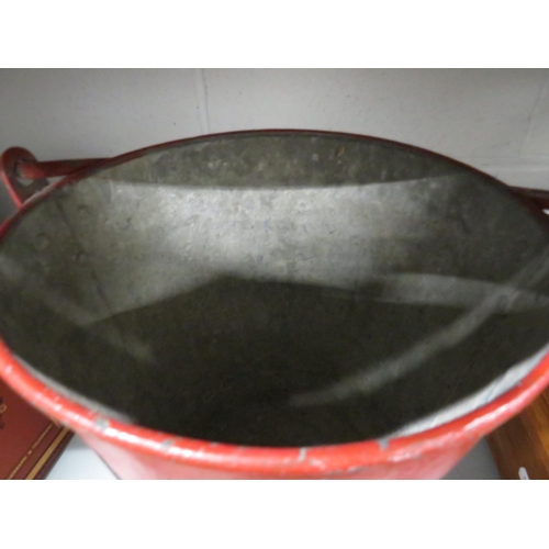 362 - Vintage 1940's era Red Fire Bucket. See photos.