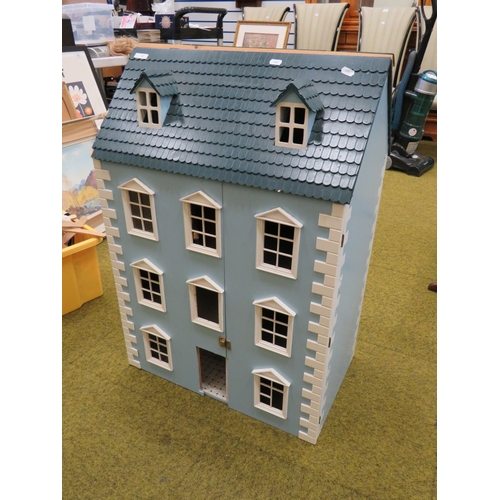 403 - Large Three storey Dolls House in the Georgian Style. Lifing Roof and hinged fa�ade. Good order. Mea... 