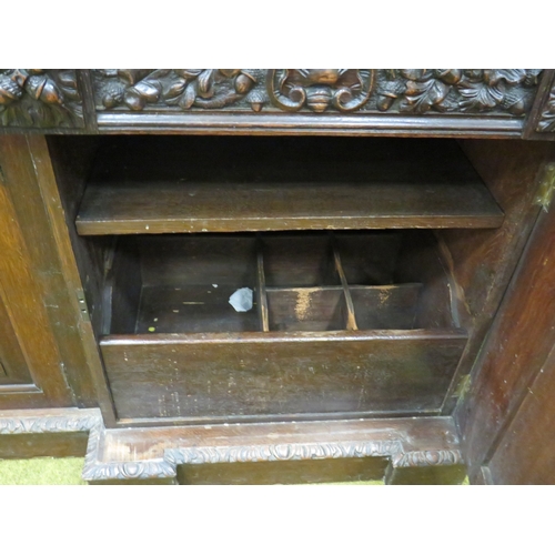 419 - Lovely Mid 19th Century Dining or Buffet Cabinet heavily constructed from Oak with great colour and ... 